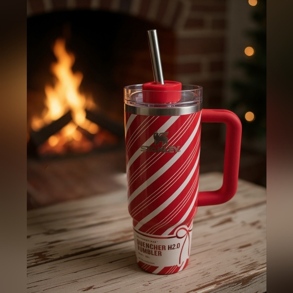 STANLEY Target Christmas Drop 40oz Tumbler-Candy Cane Twist NEW